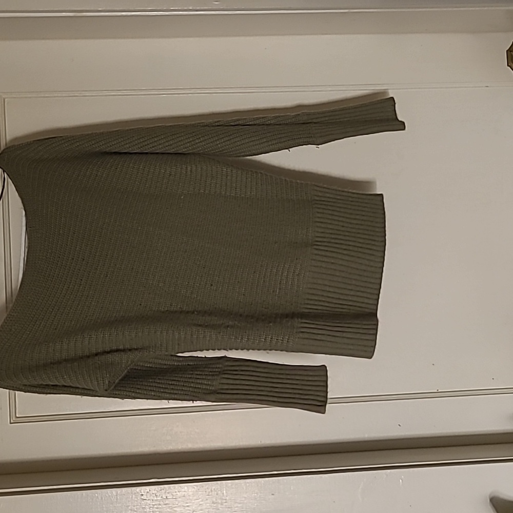 Charlotte Russe s Green knit sweater